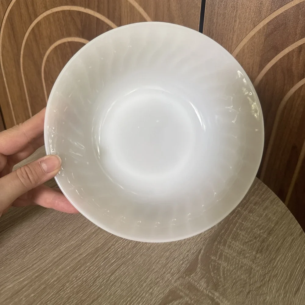 Anchor Hocking FIRE KING White Swirl Glass Serving Bowl 8 1/2